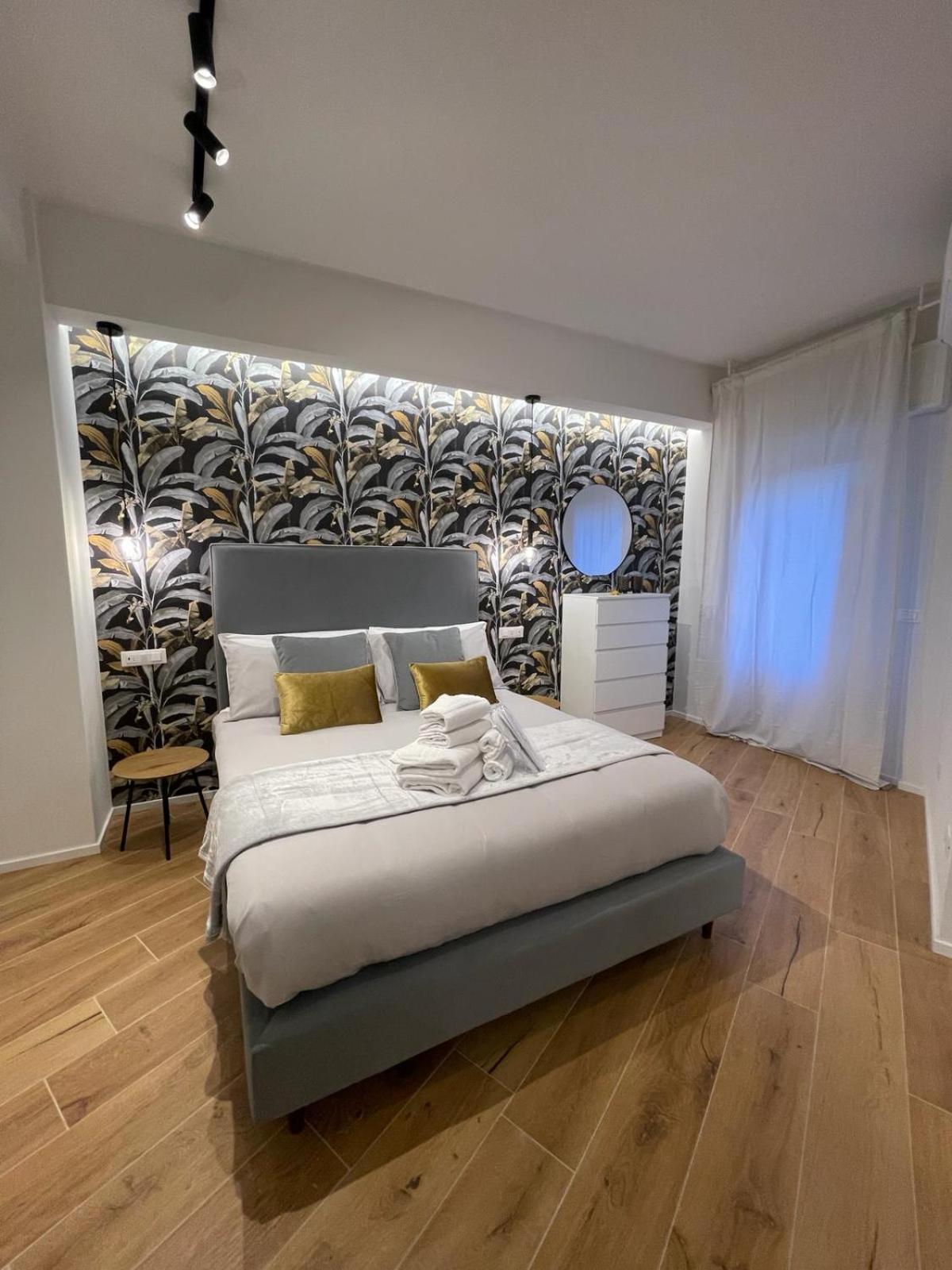 Central Suite Cinque Terre - Riomaggiore E Manarola 斯培西亚 外观 照片