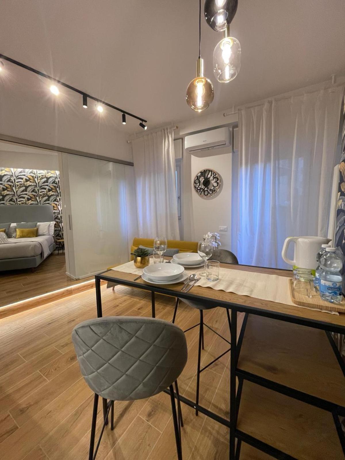 Central Suite Cinque Terre - Riomaggiore E Manarola 斯培西亚 外观 照片