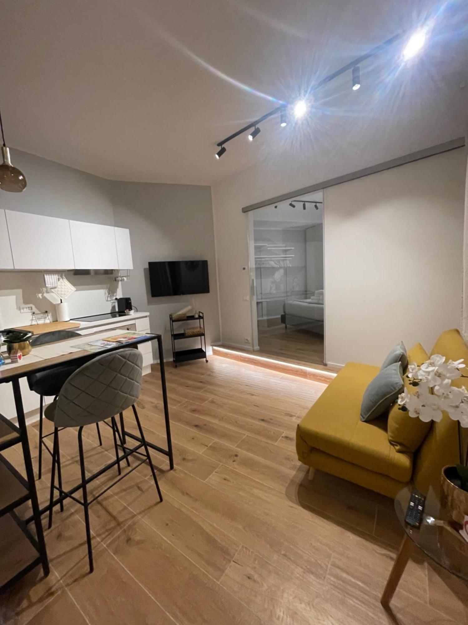Central Suite Cinque Terre - Riomaggiore E Manarola 斯培西亚 外观 照片
