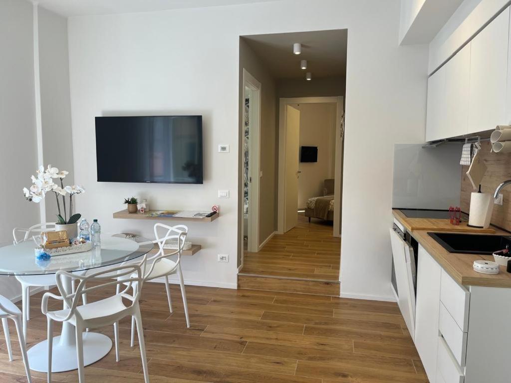 Central Suite Cinque Terre - Riomaggiore E Manarola 斯培西亚 外观 照片