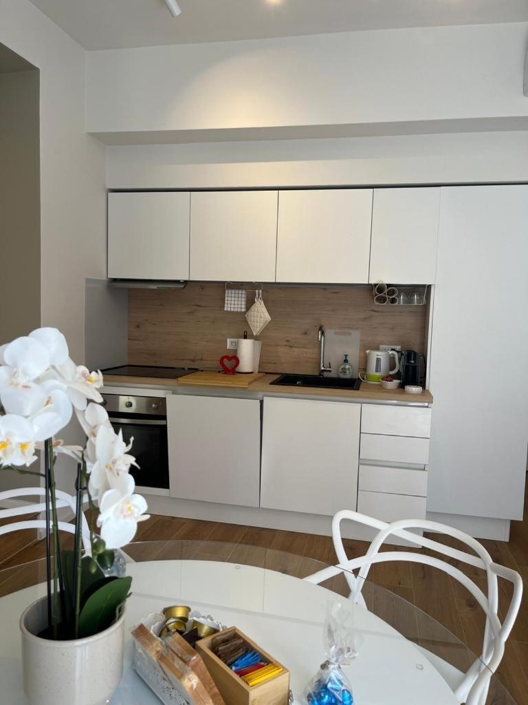 Central Suite Cinque Terre - Riomaggiore E Manarola 斯培西亚 外观 照片